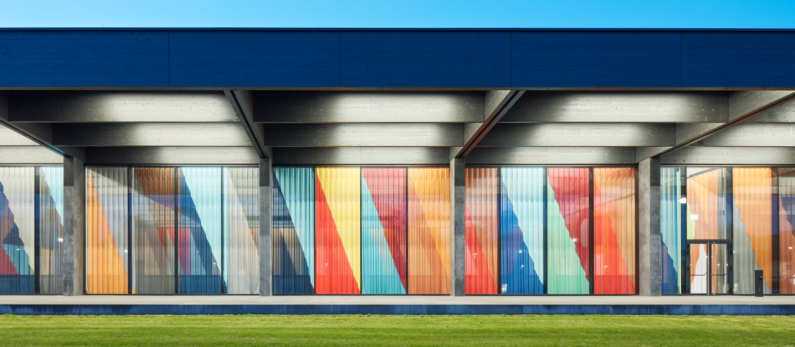 Die mit 800 Metern Stoff bedeckte «innere Fassade» der Kepler Hall.
